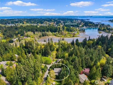 7817 NE Ledgestone Loop Bainbridge Island WA 98110