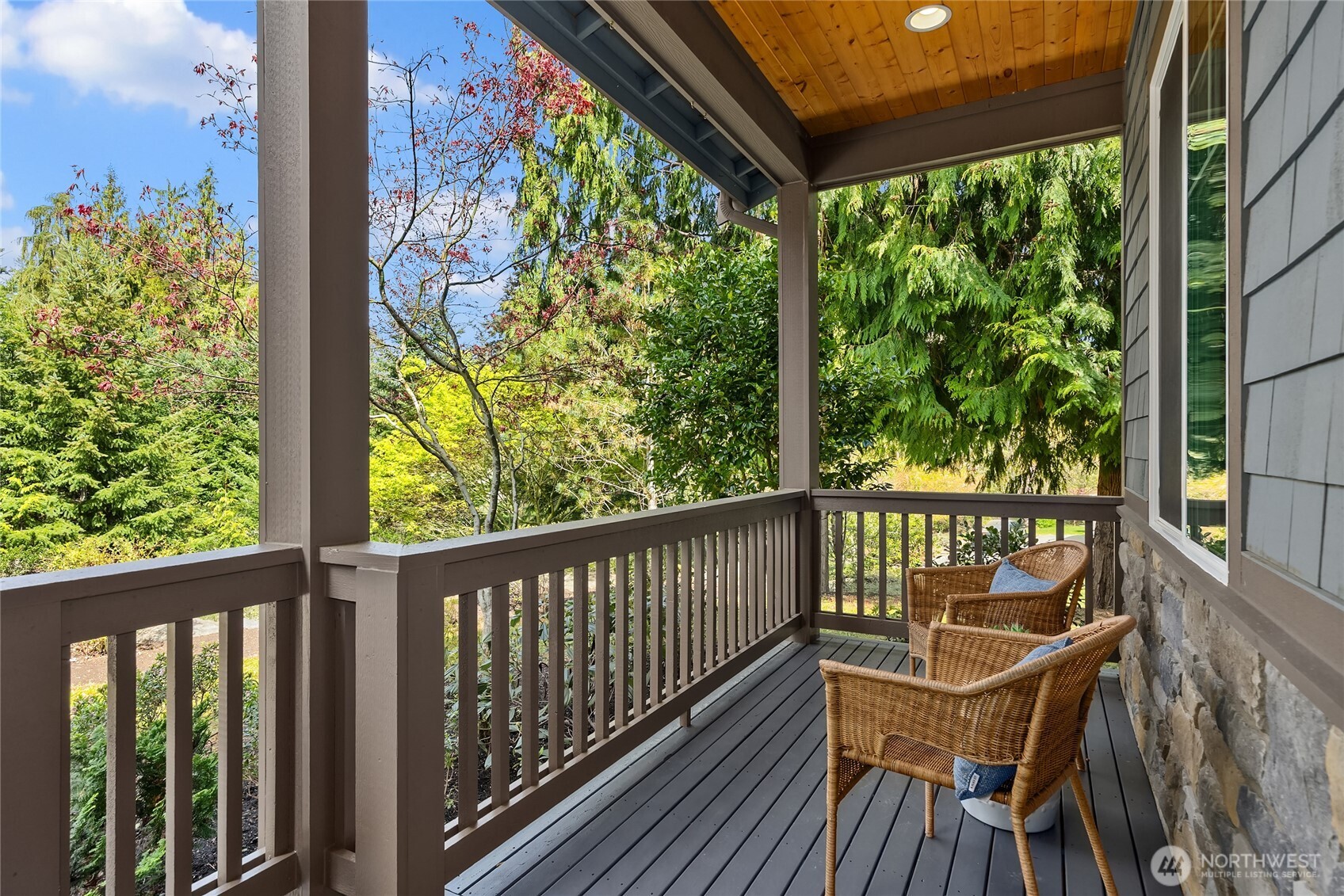 7817 NE Ledgestone Loop Bainbridge Island WA 98110
