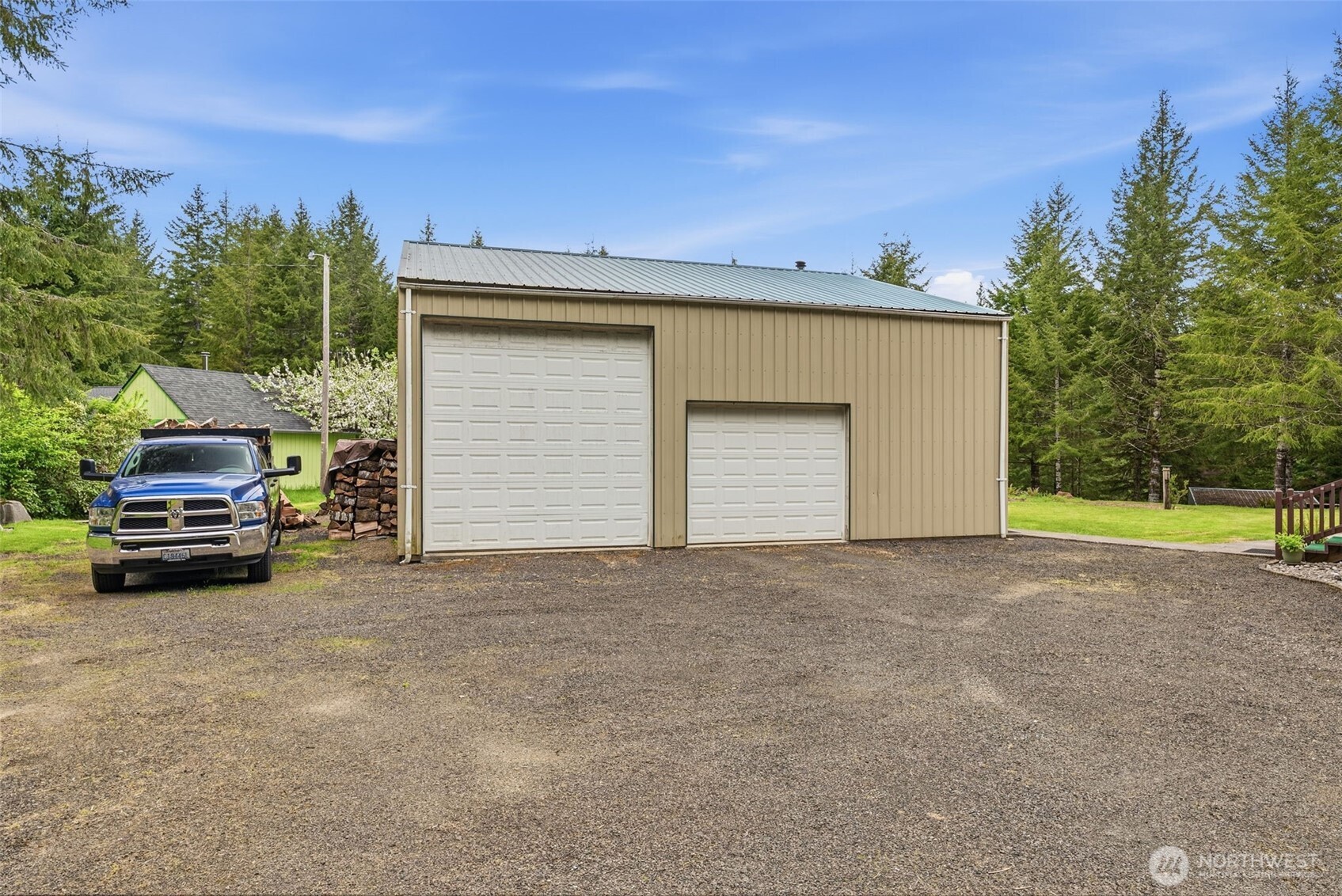 1047 Beaver Creek Road Cathlamet WA 98612