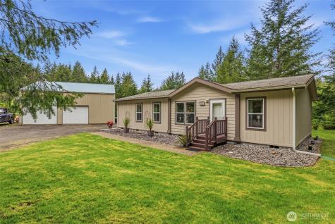1047 Beaver Creek Road Cathlamet WA 98612