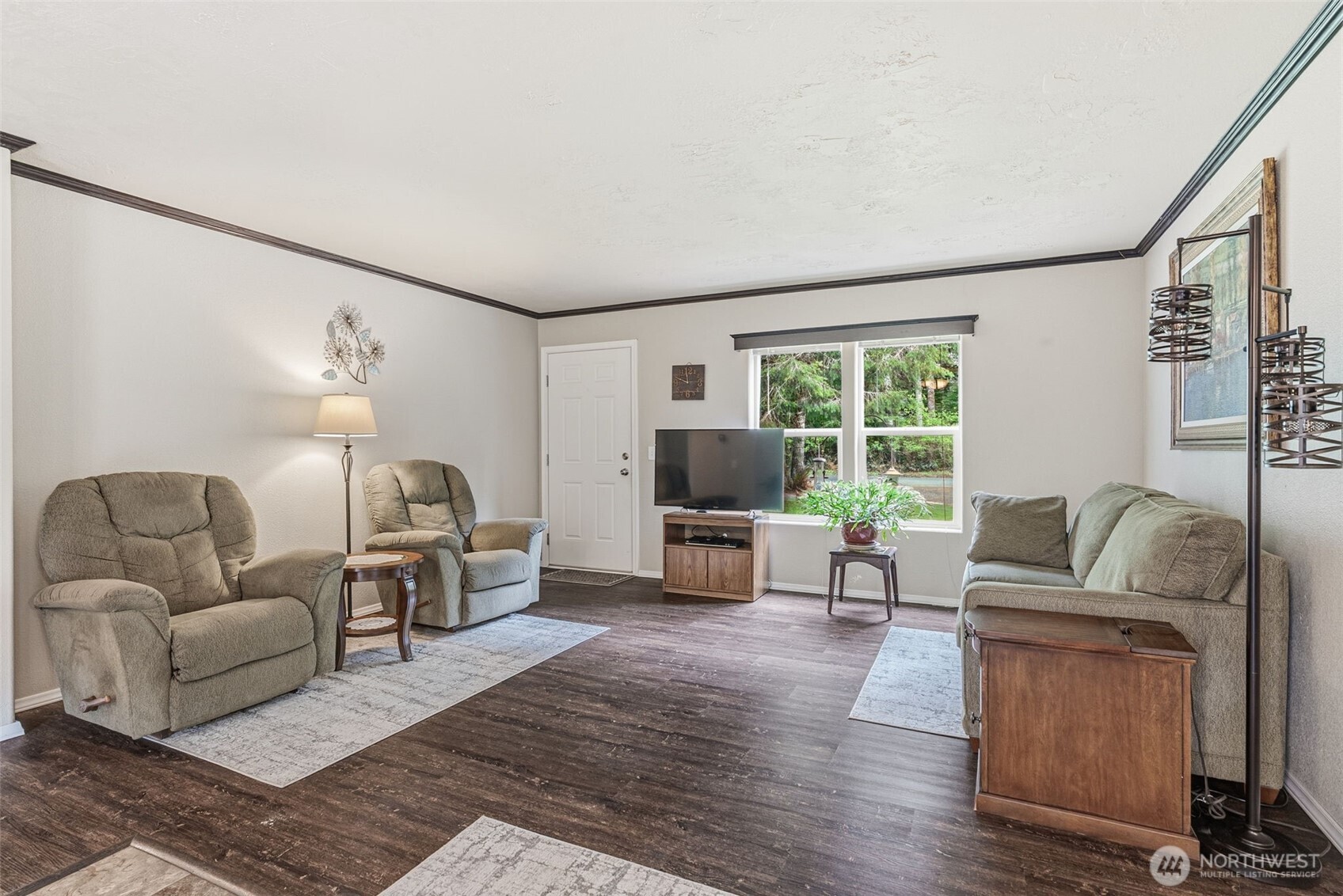 1047 Beaver Creek Road Cathlamet WA 98612