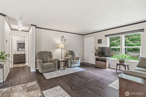 1047 Beaver Creek Road Cathlamet WA 98612