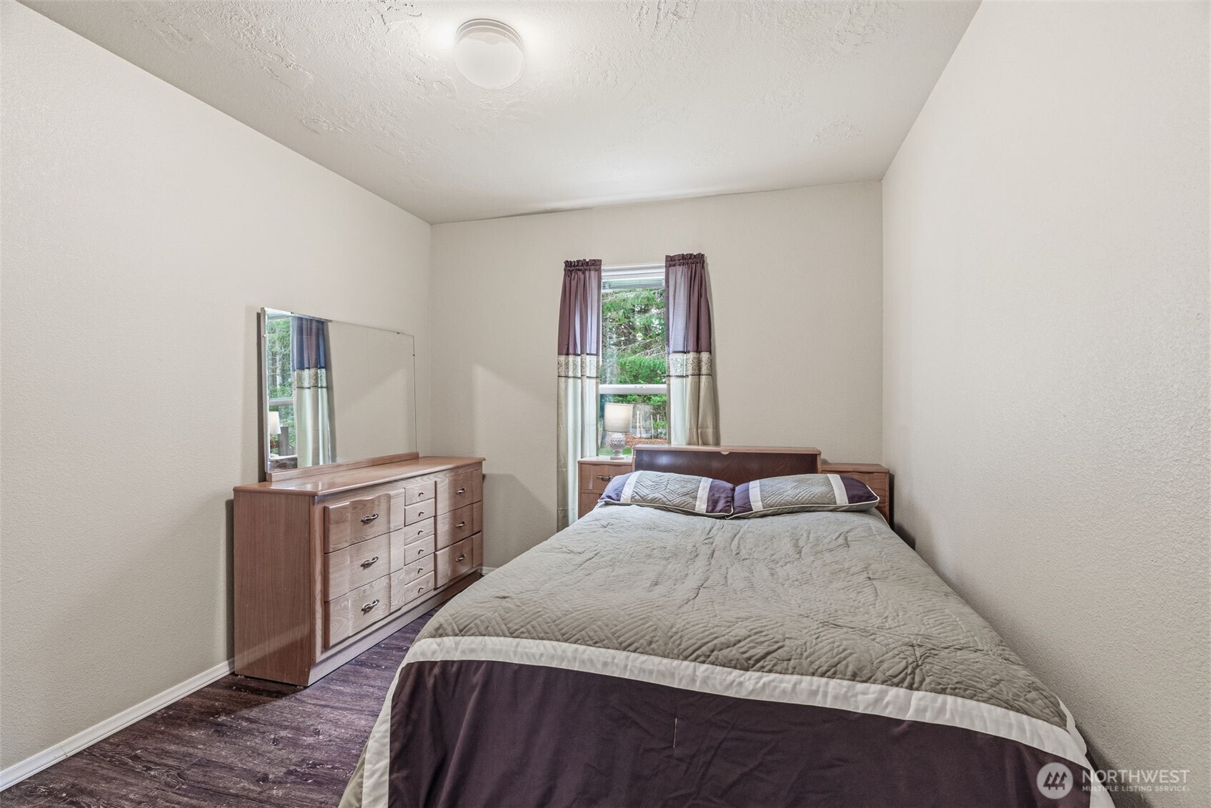1047 Beaver Creek Road Cathlamet WA 98612