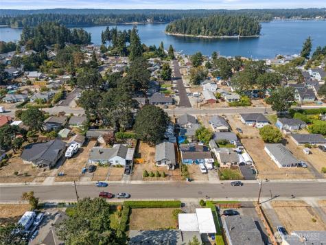 15306 Grant Lakewood WA 98498