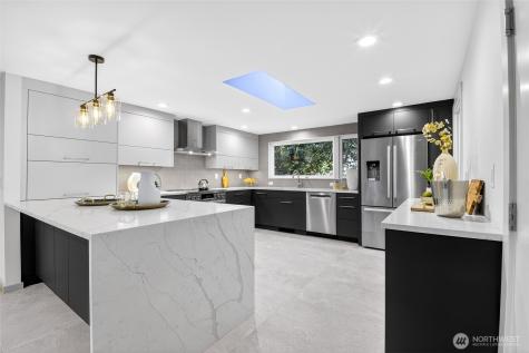 11223 109th Avenue NE Kirkland WA 98033