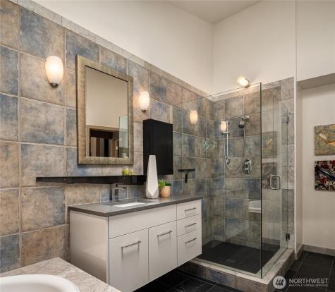 11223 109th Avenue NE Kirkland WA 98033