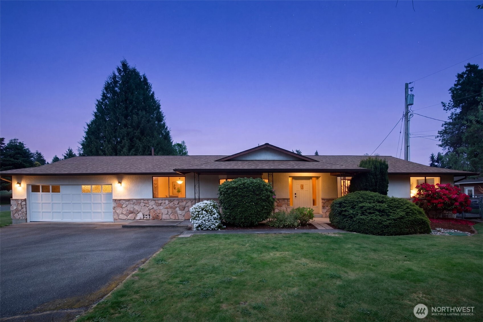 20229 24th Avenue W Lynnwood WA 98036