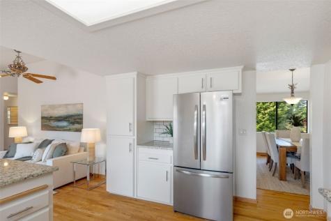 20229 24th Avenue W Lynnwood WA 98036
