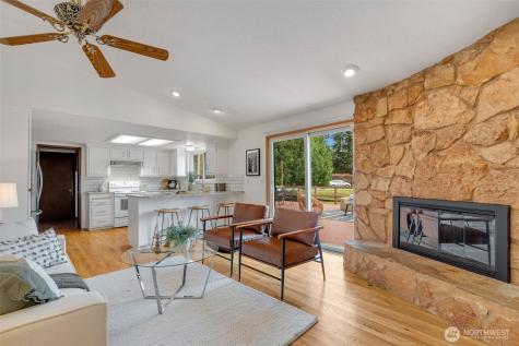 20229 24th Avenue W Lynnwood WA 98036