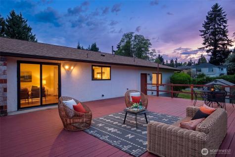 20229 24th Avenue W Lynnwood WA 98036