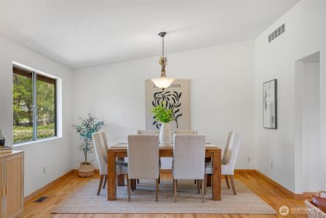 20229 24th Avenue W Lynnwood WA 98036