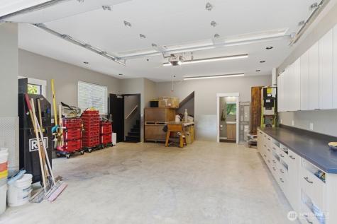22830 262nd Avenue SE Maple Valley WA 98038