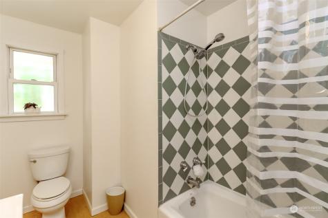 3228 S 162nd Street Seatac WA 98168