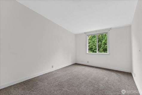 1427 100th Street SW Everett WA 98204