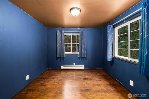 12027 10th Avenue S Seattle WA 98168