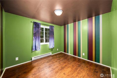 12027 10th Avenue S Seattle WA 98168