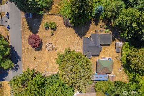 12027 10th Avenue S Seattle WA 98168