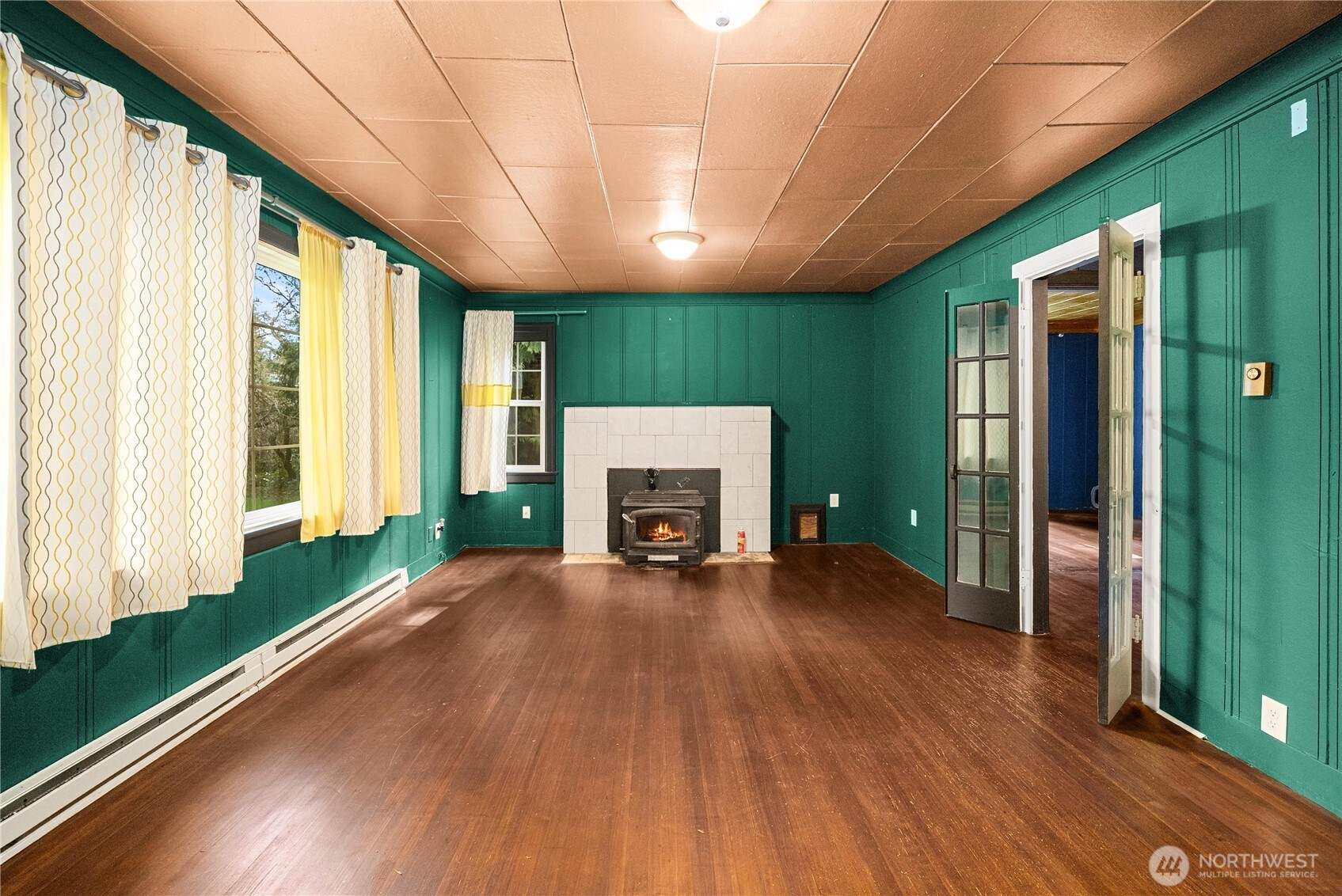 12027 10th Avenue S Seattle WA 98168