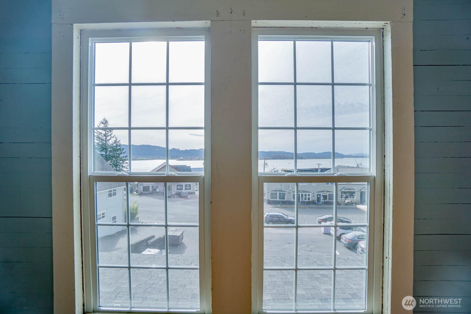 99 Main Street Cathlamet WA 98612