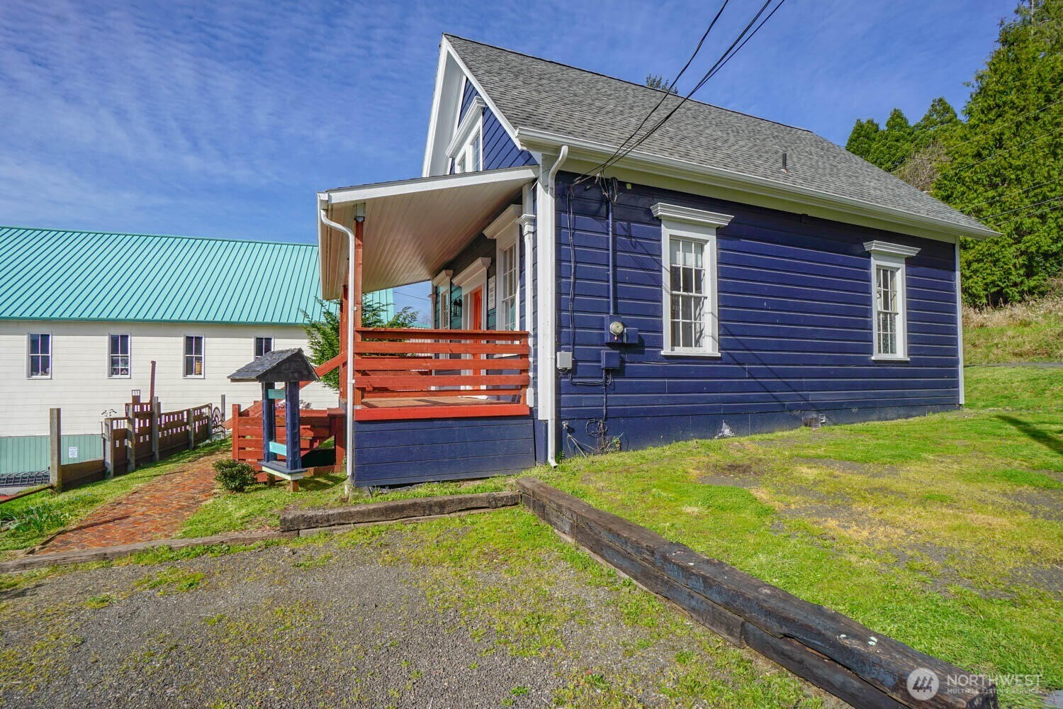 99 Main Street Cathlamet WA 98612
