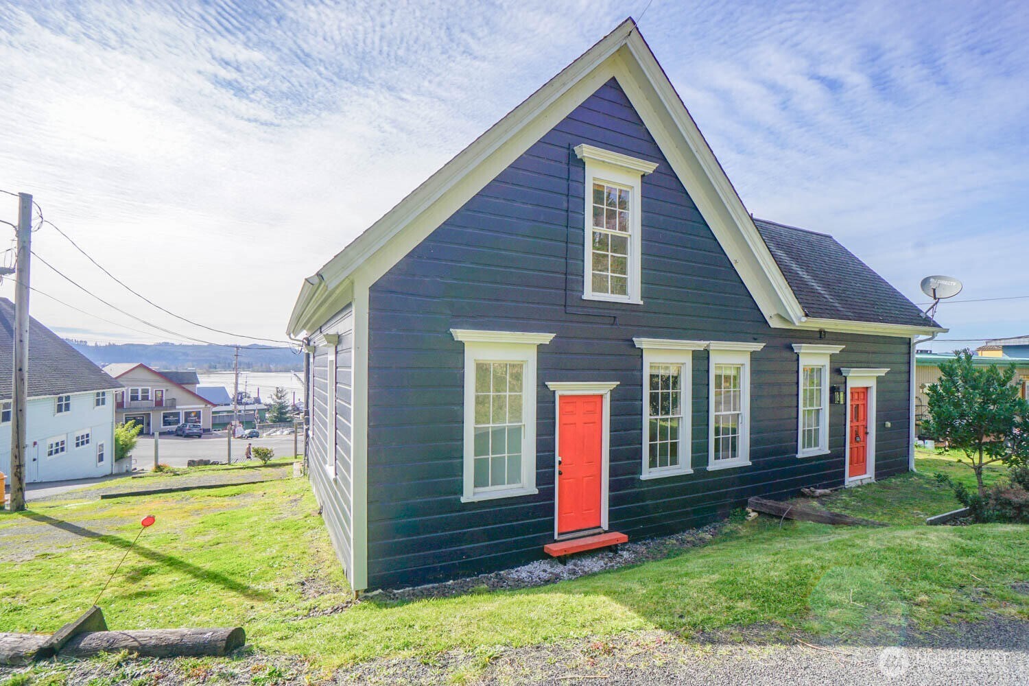 99 Main Street Cathlamet WA 98612