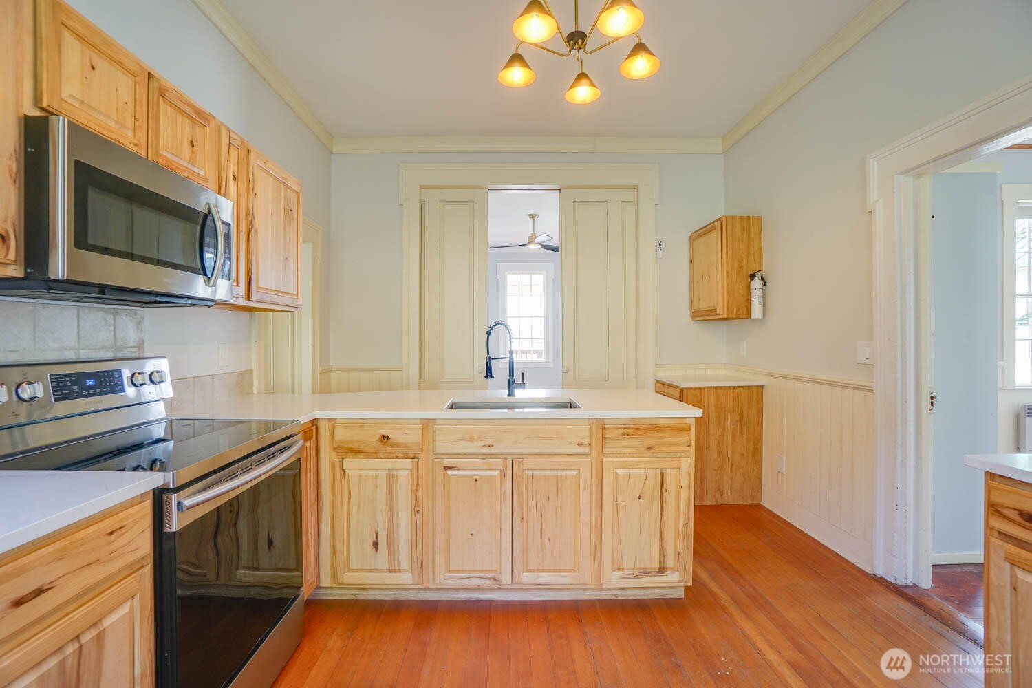 99 Main Street Cathlamet WA 98612