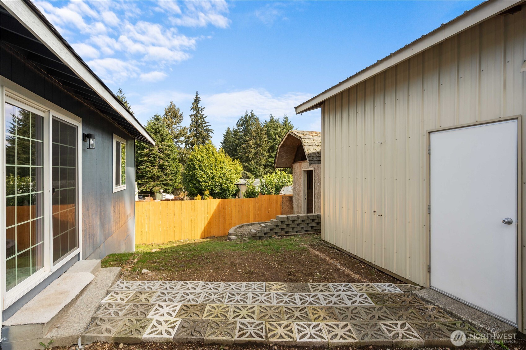 1956 E 65th Street Tacoma WA 98404