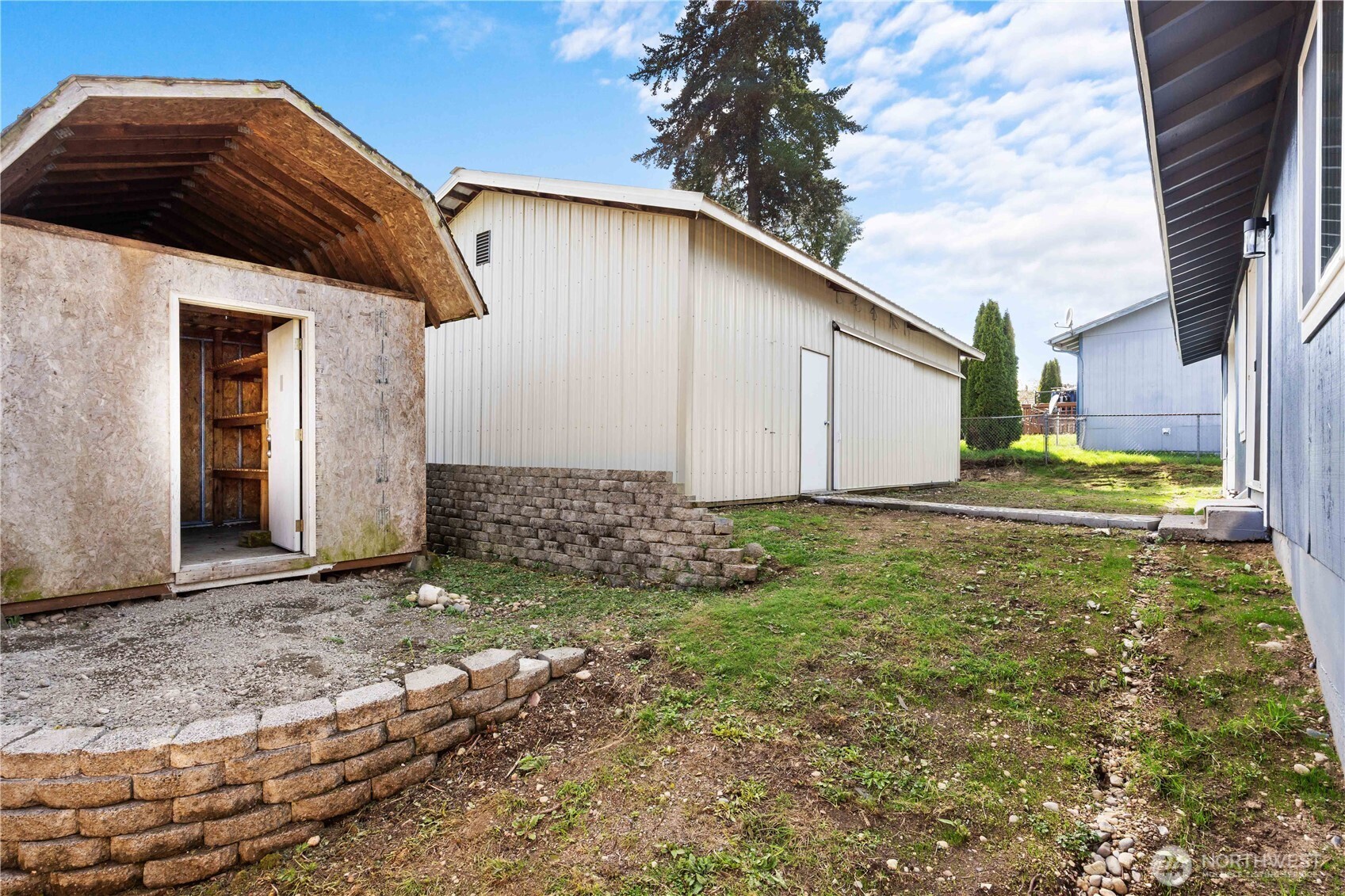1956 E 65th Street Tacoma WA 98404