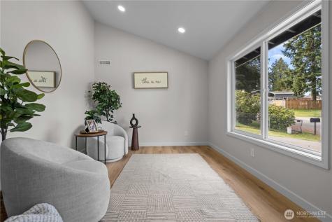 1956 E 65th Street Tacoma WA 98404