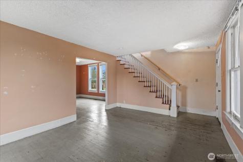 4619 S Lucile Street Seattle WA 98118
