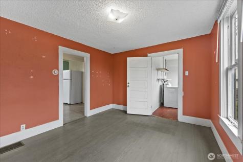 4619 S Lucile Street Seattle WA 98118