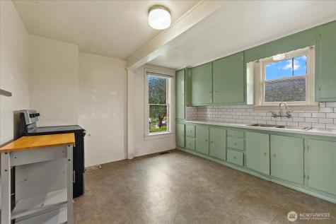 4619 S Lucile Street Seattle WA 98118