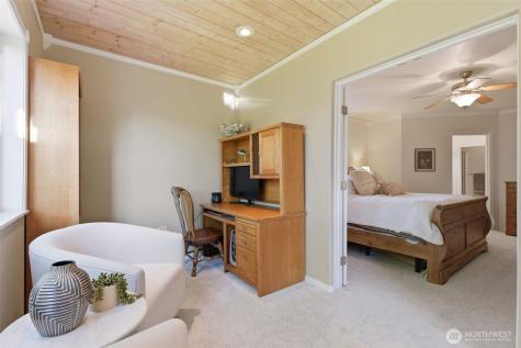 707 Gove Street Steilacoom WA 98388
