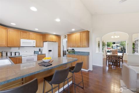 707 Gove Street Steilacoom WA 98388