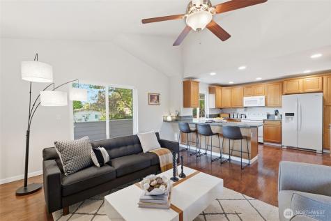 707 Gove Street Steilacoom WA 98388