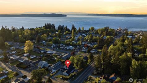 707 Gove Street Steilacoom WA 98388