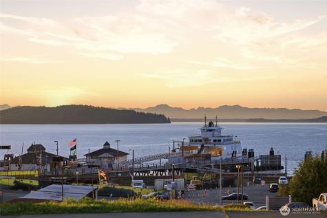 707 Gove Street Steilacoom WA 98388