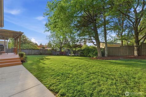 707 Gove Street Steilacoom WA 98388
