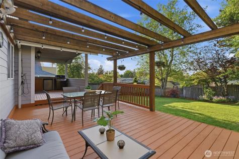707 Gove Street Steilacoom WA 98388