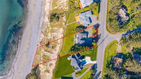 1889 West Beach Road Oak Harbor WA 98277
