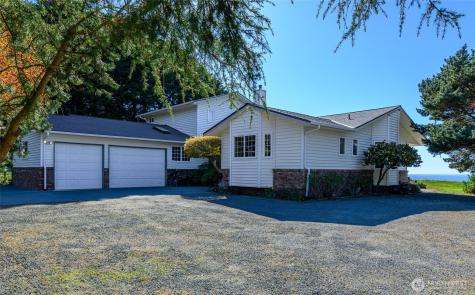 1889 West Beach Road Oak Harbor WA 98277