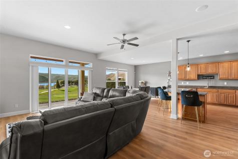 23496 Sunserra Loop NW Quincy WA 98848
