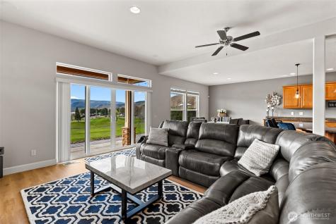 23496 Sunserra Loop NW Quincy WA 98848