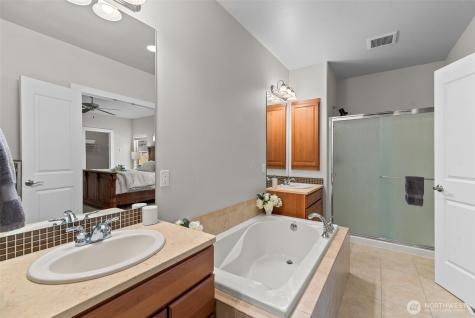 23496 Sunserra Loop NW Quincy WA 98848