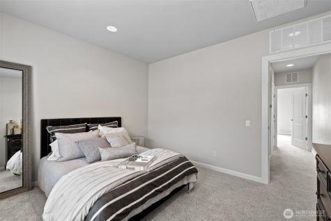 23496 Sunserra Loop NW Quincy WA 98848