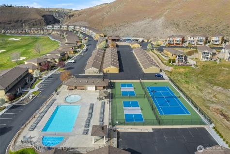 23496 Sunserra Loop NW Quincy WA 98848