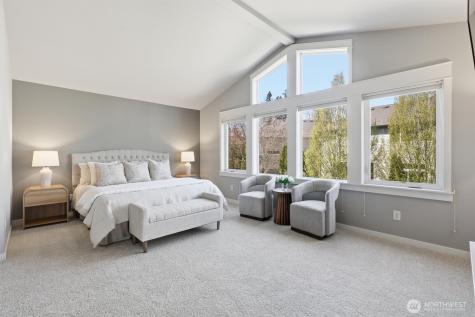 27260 SE 19th Place Sammamish WA 98075
