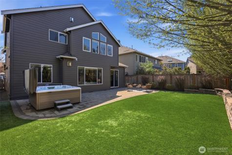 27260 SE 19th Place Sammamish WA 98075