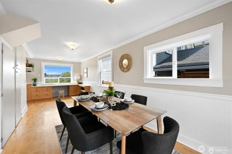 809 12th Street Bellingham WA 98225