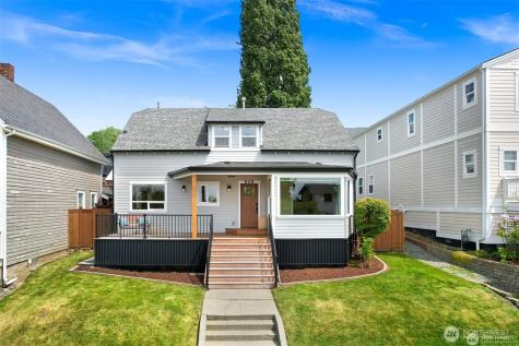 809 12th Street Bellingham WA 98225